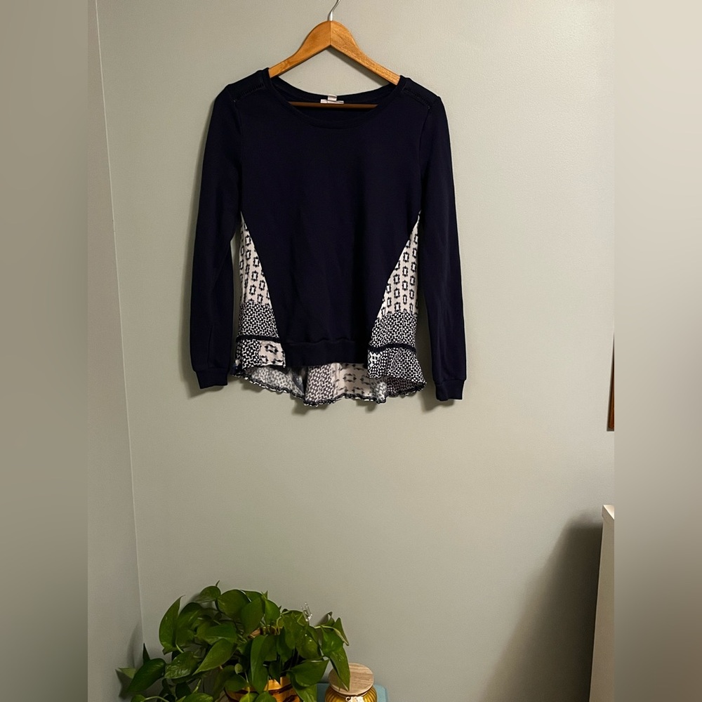 Long sleeve flowy top